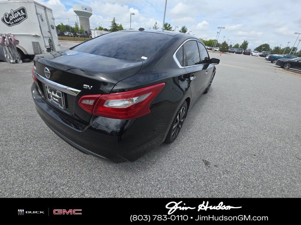 Used 2018 Nissan Altima 2.5 SV FWD image 4
