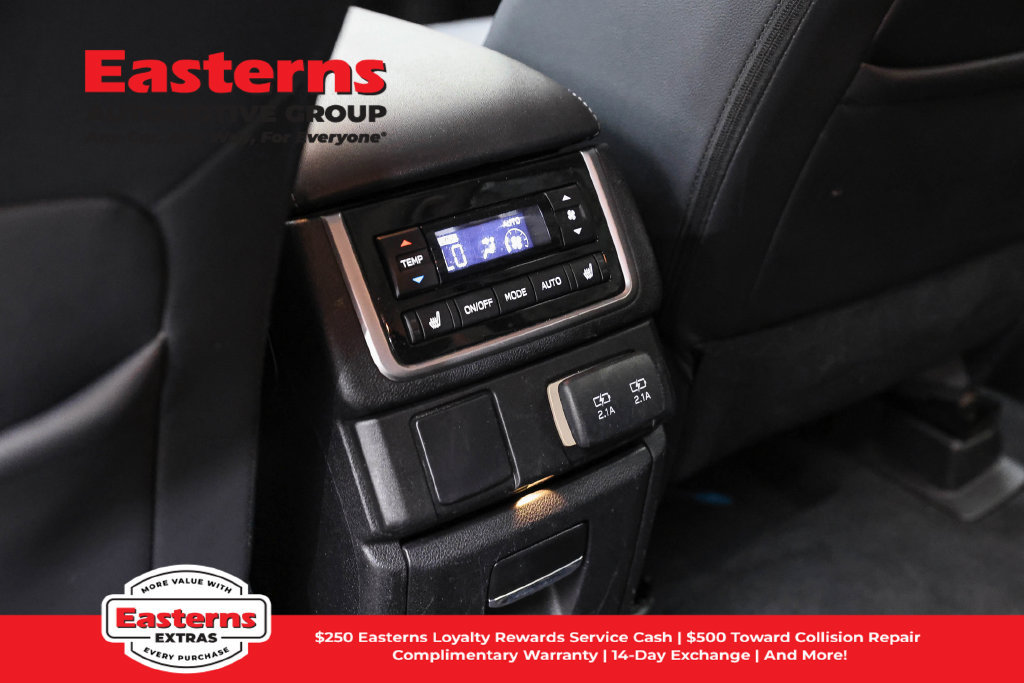 Used 2022 Subaru Ascent Limited AWD/4WD image 26