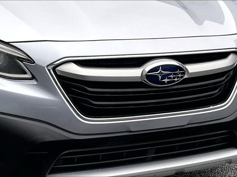 Used 2020 Subaru Outback Limited image 28