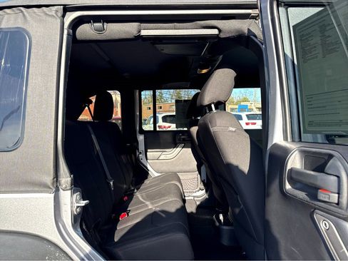 Used 2016 Jeep Wrangler Unlimited Sport w/ Quick Order Package 24S image 9