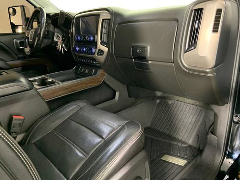 Used 2017 GMC Sierra 1500 Denali AWD/4WD image 14