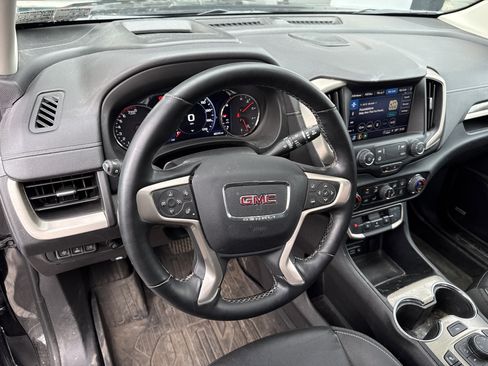 Used 2023 GMC Terrain Denali w/ LPO, Floor Liner Package AWD/4WD image 9