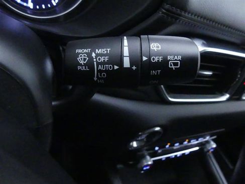 Used 2021 MAZDA CX-5 Touring image 21