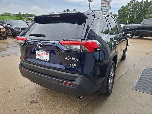 Used 2025 Toyota RAV4 XLE w/ Convenience Package AWD/4WD image 11