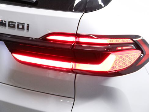 Used 2026 BMW X7 M60i AWD/4WD image 7