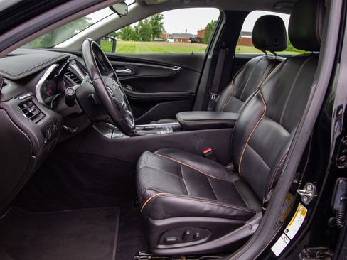 Used 2018 Chevrolet Impala Premier FWD image 13