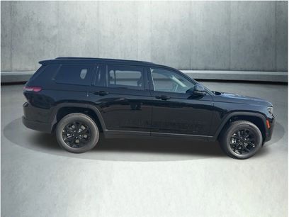 New 2025 Jeep Grand Cherokee L Altitude