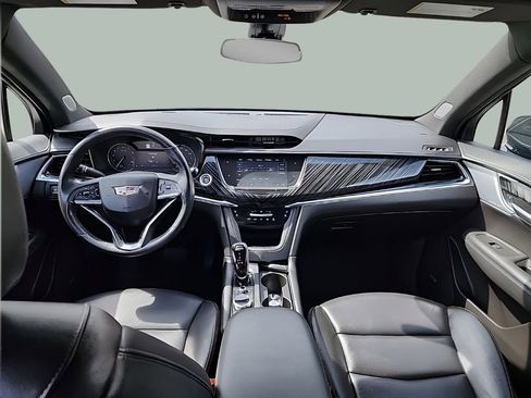 Used 2023 Cadillac XT6 Premium Luxury image 19
