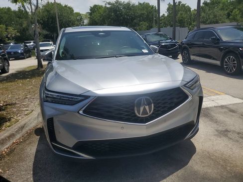 Certified 2025 Acura MDX FWD w/ Technology Package image 1
