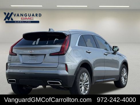 Used 2025 Cadillac XT4 Premium Luxury FWD image 10