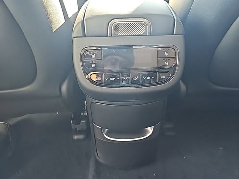 New 2026 Hyundai Ioniq 9 Limited image 37