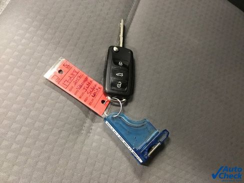 Used 2017 Volkswagen Jetta S w/ Jetta S Cold Weather Package image 51