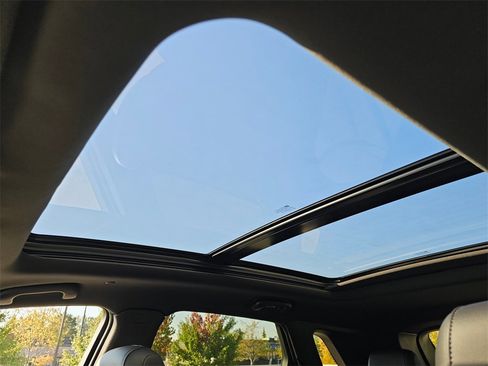 New 2025 Cadillac XT5 Sportv w/ LPO, Floor Liner Package image 24