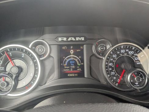 Used 2023 RAM 1500 Big Horn w/ Trailer Tow Group image 21