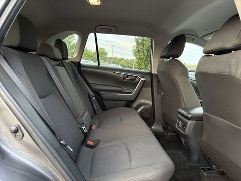 Used 2025 Toyota RAV4 LE AWD/4WD image 12