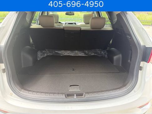 Used 2017 Hyundai Santa Fe Sport w/ 2.4L Tech Package 04 FWD image 19