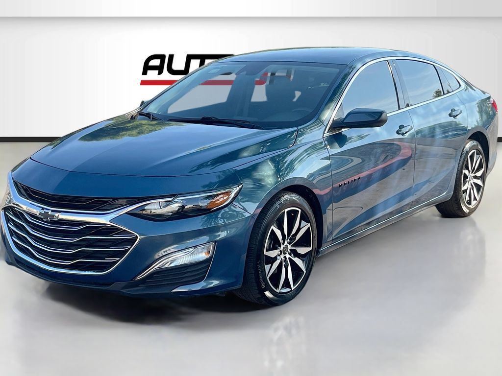 Used 2024 Chevrolet Malibu RS FWD image 3