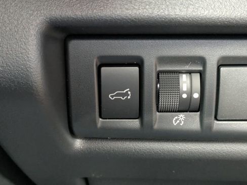 Used 2026 Subaru Outback Premium AWD/4WD image 19