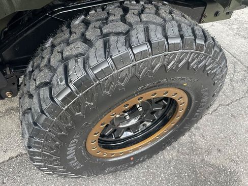 Used 2015 Jeep Wrangler Sport w/ Quick Order Package 24S AWD/4WD image 30