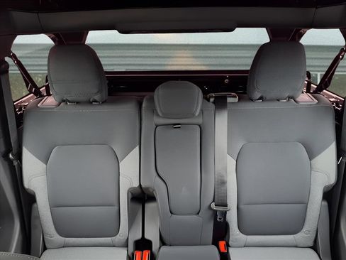 New 2025 Ford Bronco 4-Door image 11