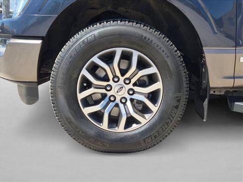 Used 2022 Ford F150 Lariat w/ Equipment Group 501A Mid AWD/4WD image 22