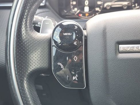 Used 2020 Land Rover Range Rover Velar R-Dynamic S image 22