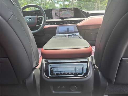 Certified 2025 INFINITI QX80 Autograph AWD/4WD image 29