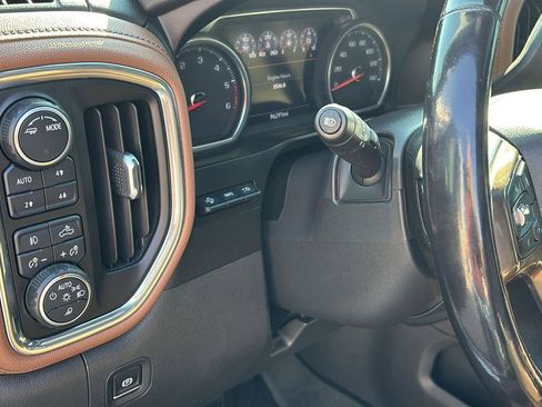 Used 2021 Chevrolet Silverado 1500 High Country w/ Technology Package image 26