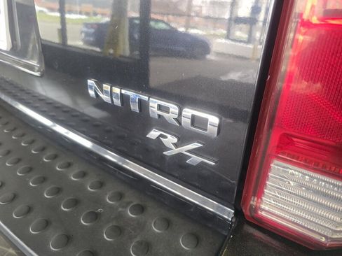 Used 2011 Dodge Nitro Heat image 31