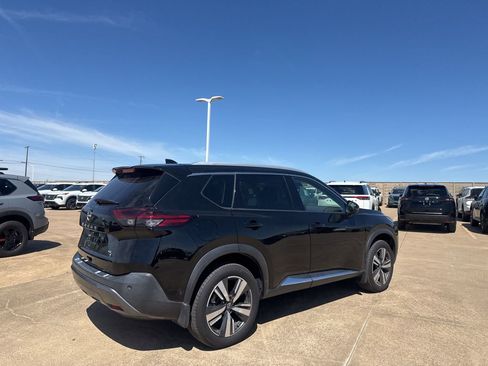 Certified 2022 Nissan Rogue SL w/ SL Premium Package image 23