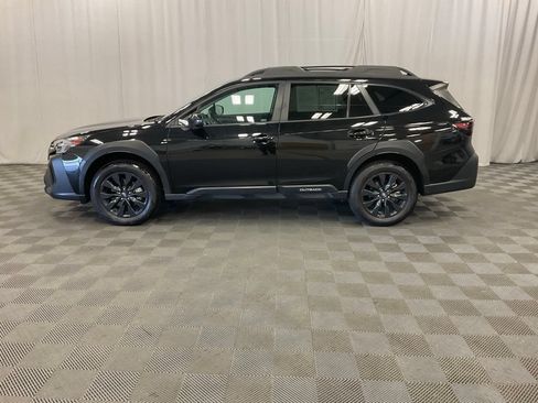 Used 2024 Subaru Outback Onyx Edition XT AWD/4WD image 8