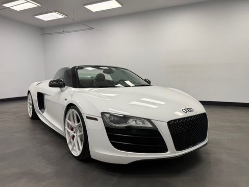 Used 2011 Audi R8 V10 AWD/4WD image 25