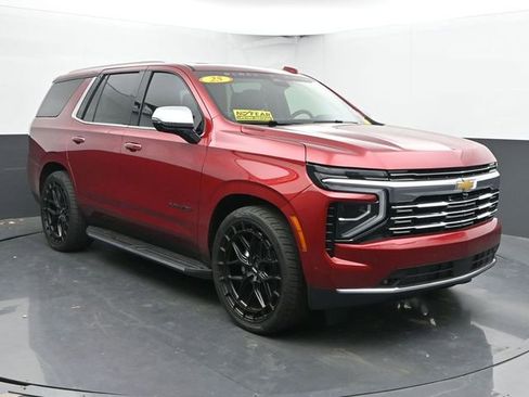 Used 2025 Chevrolet Tahoe Premier image 2