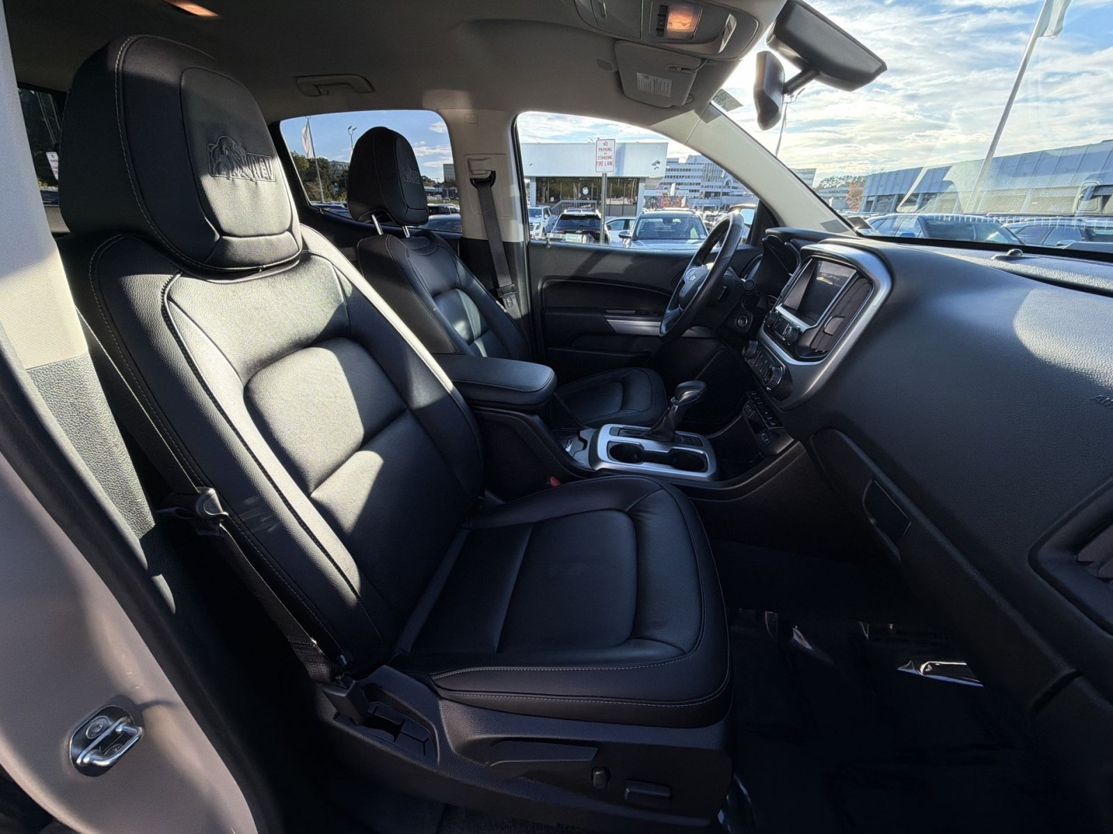 Used 2022 Chevrolet Colorado ZR2 w/ Colorado ZR2 Bison Edition AWD/4WD image 26