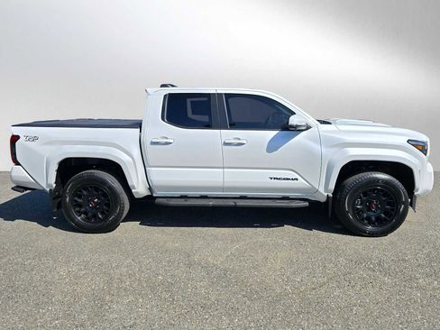 Certified 2025 Toyota Tacoma TRD Sport AWD/4WD image 2
