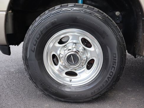 Used 2005 Ford Excursion Eddie Bauer AWD/4WD image 41