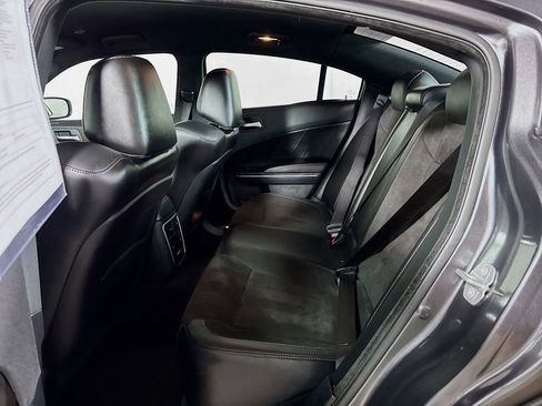 Used 2018 Dodge Charger R/T Scat Pack image 20