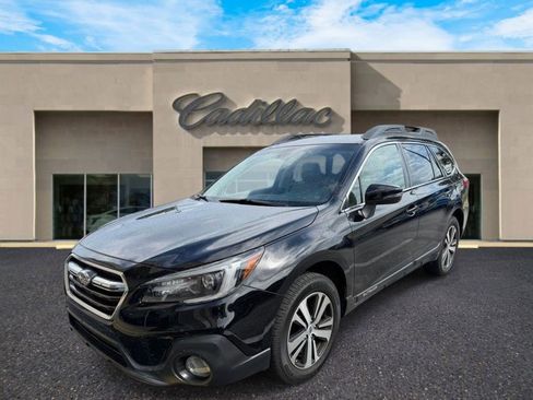 Used 2018 Subaru Outback 2.5i Limited AWD/4WD image 8
