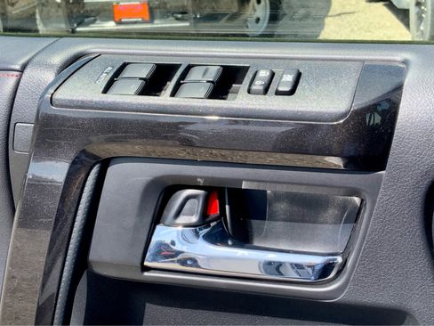 Used 2024 Toyota 4Runner TRD Off-Road AWD/4WD image 44