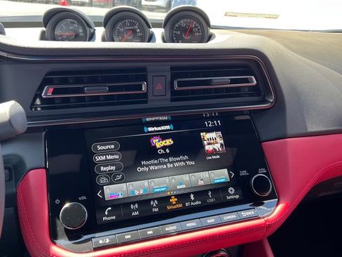 New 2025 Nissan Z Performance w/ Floor Mat Package image 19