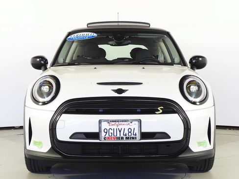 Used 2024 MINI Cooper SE FWD image 3