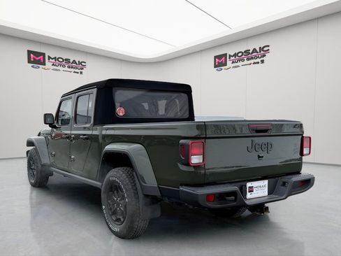 Used 2022 Jeep Gladiator Willys image 5