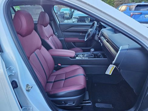 New 2026 MAZDA CX-50 AWD 2.5 Hybrid w/ Cargo Package image 30