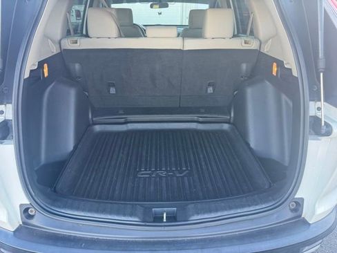 Used 2017 Honda CR-V LX image 9