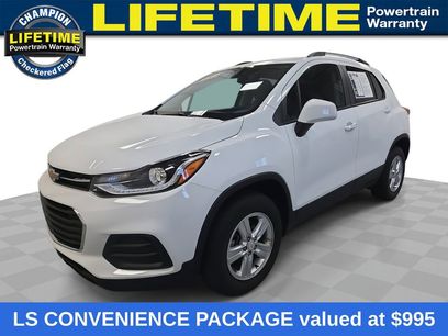 Used 2024 Chevrolet Trax LS w/ LS Convenience Package