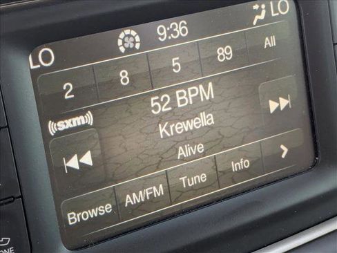 Used 2017 Jeep Grand Cherokee Laredo w/ Quick Order Package 2BE image 14