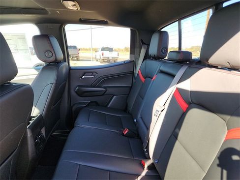 New 2026 Chevrolet Colorado Z71 w/ Technology Package image 8