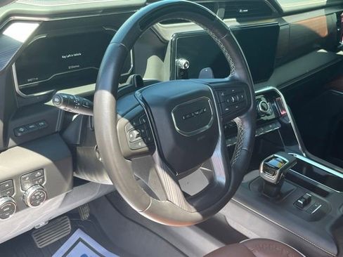 Used 2023 GMC Sierra 1500 Denali Ultimate AWD/4WD image 16