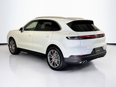 New 2026 Porsche Cayenne S AWD/4WD image 3