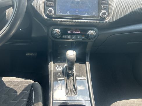 Used 2021 Nissan Kicks SV FWD image 17